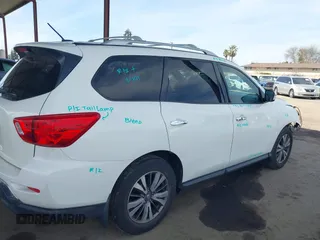 2018 Nissan Pathfinder S with VIN 5N1DR2MN6JC679146, listed as a IAAI auction lot 41753225 with 46,607 mi miles. Bid and sale history available at carsss.com. Image 13.