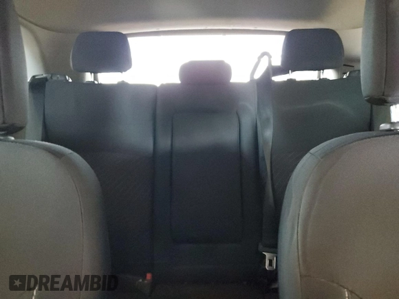 2015 Mitsubishi Outlander SE z VIN 4A4AR4AU1FE008955, wystawiony jako Copart lot #62471585 z przebiegiem 151 806 mil mil oraz Szkoda całkowita • Salvage title. Historia ofert i sprzedaży dostępna na DreamBid. Obrazek 10.