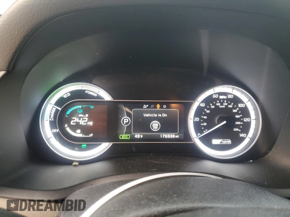2017 Kia Niro FE with VIN KNDCB3LC0H5082972, listed as a Copart auction lot 86800214 with 176,938 mi miles and Salvage Title. Bid and sale history available at carsss.com. Image 9.