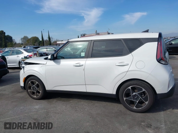 2023 Kia Soul EX with VIN KNDJ33AU8P7849230, listed as a IAAI auction lot 41644494 with 19,283 mi miles. Bid and sale history available at carsss.com. Image 14.