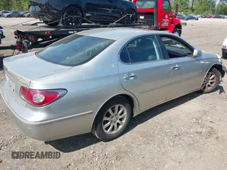 2004 Lexus ES 350 with VIN JTHBA30G145001024, listed as a IAAI auction lot 42140215 with 113,514 mi miles and . Bid and sale history available at DreamBid. Image 4.