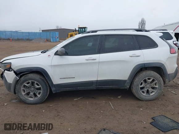 2019 Jeep Cherokee Trailhawk Elite с VIN 1C4PJMBX1KD476881, выставлен на аукционе IAAI как лот 41922450 с пробегом 75 248 миль миль и . История ставок и продаж доступна на DreamBid. Изображение 13.