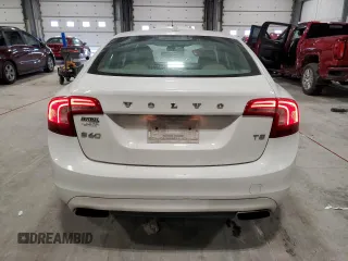 2014 Volvo S60 T5 with VIN YV1612FS9E2280986, listed as a Copart auction lot 54406225 with 161,414 mi miles and Clean Title. Bid and sale history available at carsss.com. Image 6.