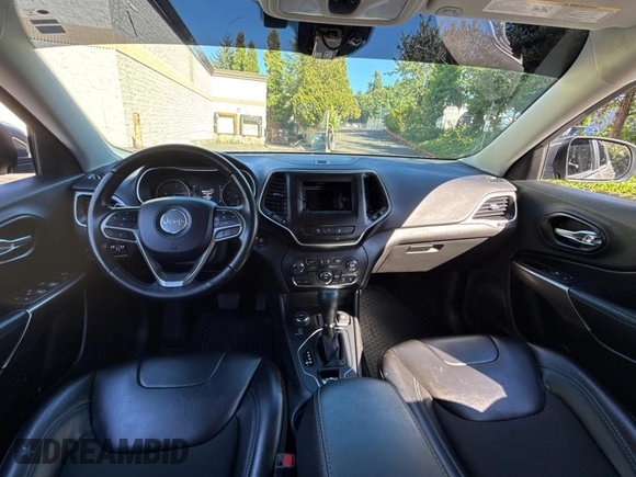 2021 Jeep Cherokee Latitude Plus z VIN 1C4PJMLB5MD109942, wystawiony jako Copart lot #66739905 z przebiegiem 20 197 mil mil oraz Czysty tytuł • Clean title. Historia ofert i sprzedaży dostępna na DreamBid. Obrazek 9.