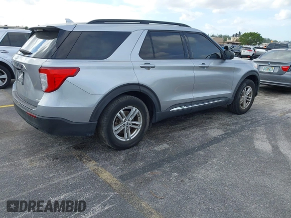 2020 Ford Explorer XLT z VIN 1FMSK7DH3LGA68098, wystawiony jako IAAI lot #41710249 z przebiegiem 78 924 mil mil oraz . Historia ofert i sprzedaży dostępna na DreamBid. Obrazek 4.