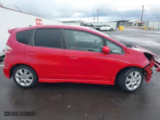 2009 Honda Fit Sport w/Navi with VIN JHMGE88619S009748, listed as a IAAI auction lot 41920104 with 129,532 mi miles. Bid and sale history available at carsss.com. Image 14.