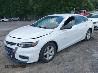 2016 Chevrolet Malibu LS z VIN 1G1ZB5ST1GF210886, wystawiony jako IAAI lot #42557333 z przebiegiem 46 829 mil mil oraz . Historia ofert i sprzedaży dostępna na DreamBid. Obrazek 17.
