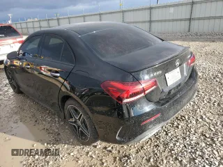 2021 Mercedes-Benz A 220 z VIN W1K3G4FB1MJ277450, wystawiony jako Copart lot #48180125 z przebiegiem Nie podano mil oraz Szkoda całkowita • Salvage title. Historia ofert i sprzedaży dostępna na DreamBid. Obrazek 2.