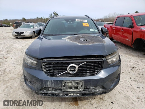 2022 Volvo XC40 R-Design with VIN YV4162UM6N2783586, listed as a Copart auction lot 51628425 with Not provided miles and Salvage title. Bid and sale history available at DreamBid. Image 5.