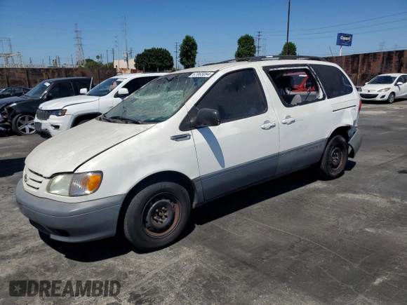2002 Toyota Sienna CE with VIN 4T3ZF19C62U485929, listed as a Copart auction lot 67965094 with 182,387 mi miles and Salvage Title. Bid and sale history available at carsss.com. Image 1.