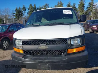 2014 Chevrolet Express Cargo Van with VIN 1GCWGGBA6E1122934, listed as a IAAI auction lot 40999693 with 194,565 mi miles. Bid and sale history available at carsss.com. Image 12.