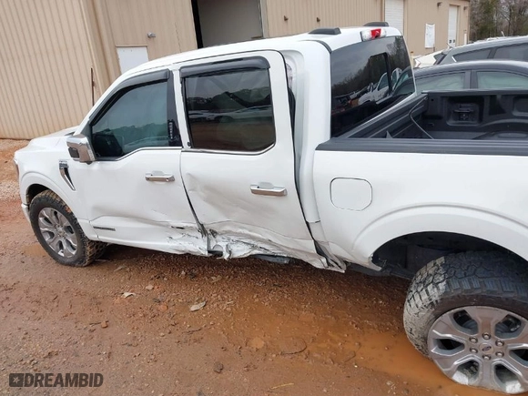 2021 Ford F-150 XL with VIN 1FTFW1ED6MFA56361, listed as a IAAI auction lot 41580585 with 20,274 mi miles. Bid and sale history available at carsss.com. Image 14.