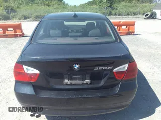 2007 BMW 3 Series 328xi with VIN WBAVC93547KX58993, listed as a IAAI auction lot 42584532 with 192,380 mi miles and . Bid and sale history available at DreamBid. Image 16.