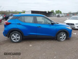 2021 Nissan Kicks S with VIN 3N1CP5BV7ML529374, listed as a IAAI auction lot 41922385 with 21,433 mi miles and . Bid and sale history available at carsss.com. Image 13.