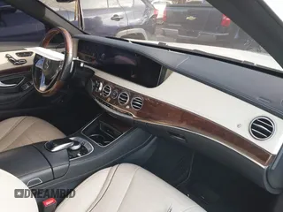 2018 Mercedes-Benz S 560 with VIN WDDUG8DB1JA418379, listed as a IAAI auction lot 41604377 with 71,993 mi miles and . Bid and sale history available at carsss.com. Image 5.