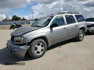 2006 Chevrolet TrailBlazer LS with VIN 1GNET16SX66122387, listed as a Copart auction lot 49330125 with 234,313 mi miles and Salvage Title. Bid and sale history available at DreamBid. Image 1.
