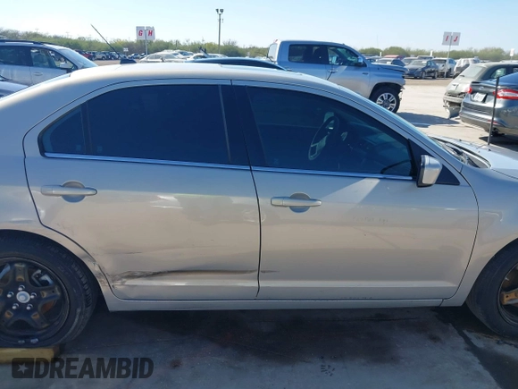 2010 Ford Fusion SE with VIN 3FAHP0HA7AR376956, listed as a IAAI auction lot 41162656 with 171,546 mi miles. Bid and sale history available at carsss.com. Image 13.