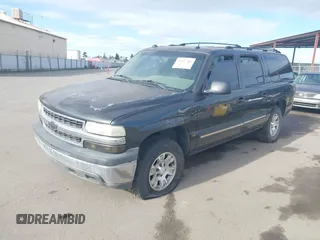 2004 Chevrolet Suburban LT with VIN 3GNEC16T64G278981, listed as a IAAI auction lot 41507356 with 181,155 mi miles. Bid and sale history available at carsss.com. Image 2.