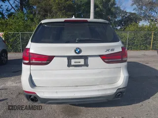 2016 BMW X5 sDrive35i z VIN 5UXKR2C5XG0R70450, wystawiony jako IAAI lot #41470535 z przebiegiem 181 111 mil mil oraz . Historia ofert i sprzedaży dostępna na DreamBid. Obrazek 17.
