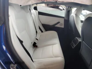2025 Tesla Model 3 Long Range with VIN 5YJ3E1EA8SF903698, listed as a Copart auction lot 47737195 with 3,513 mi miles and Salvage Title. Bid and sale history available at carsss.com. Image 10.