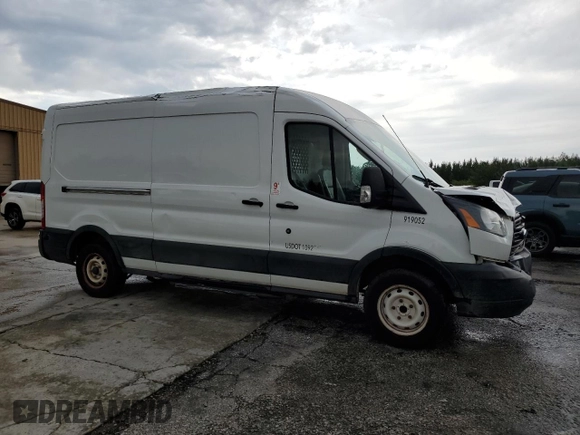 2019 Ford Transit with VIN 1FTYE2CM7KKB67736, listed as a Copart auction lot 59896285 with 120,913 mi miles and Salvage title. Bid and sale history available at DreamBid. Image 4.