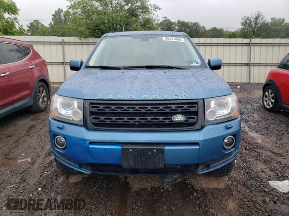2014 Land Rover LR2 z VIN SALFR2BG5EH392593, wystawiony jako Copart lot #60431865 z przebiegiem 164 971 mil mil oraz Czysty tytuł • Clean title. Historia ofert i sprzedaży dostępna na DreamBid. Obrazek 5.