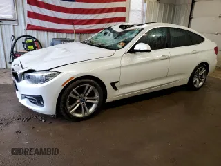 2018 BMW 3 Series 330i xDrive with VIN WBA8Z9C55JB220404, listed as a Copart auction lot 50084984 with 43,772 mi miles. Bid and sale history available at carsss.com. Image 1.