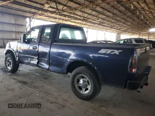 2003 Ford F-150 XL с VIN 2FTRX17W43CA44079, выставлен на аукционе Copart как лот 56494625 с пробегом 275 274 миль миль и Списание • Salvage title. История ставок и продаж доступна на DreamBid. Изображение 2.