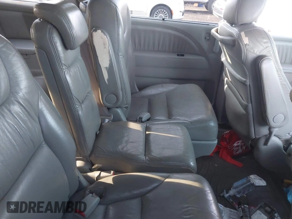 2005 Honda Odyssey EX-L with VIN 5FNRL38615B040637, listed as a IAAI auction lot 41920622 with 92,673 mi miles. Bid and sale history available at carsss.com. Image 8.