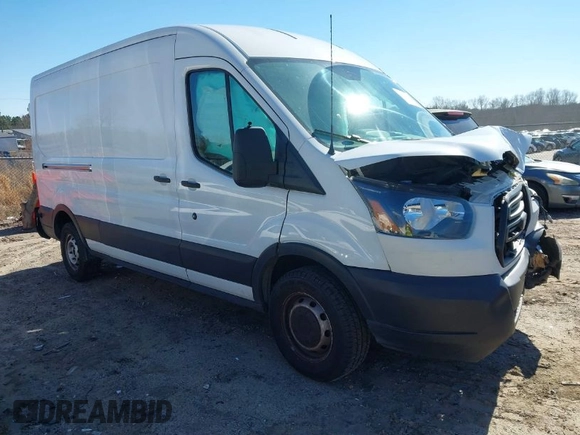 2019 Ford Transit with VIN 1FTYR2CM1KKB30444, listed as a IAAI auction lot 41585399 with 402,723 mi miles. Bid and sale history available at carsss.com. Image 1.