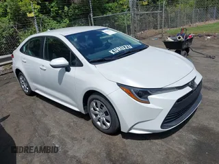 2023 Toyota Corolla LE z VIN 5YFB4MDE0PP029296, wystawiony jako IAAI lot #42204432 z przebiegiem 17 419 mil mil oraz . Historia ofert i sprzedaży dostępna na DreamBid. Obrazek 1.