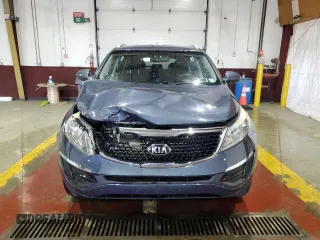 2016 Kia Sportage EX with VIN KNDPCCAC3G7817769, listed as a Copart auction lot 54057465 with 68,592 mi miles and Salvage title. Bid and sale history available at DreamBid. Image 5.