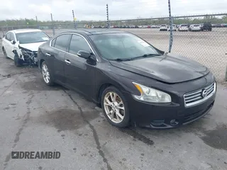 2012 Nissan Maxima 3.5 SV with VIN 1N4AA5AP1CC865403, listed as a IAAI auction lot 41793435 with 204,136 mi miles. Bid and sale history available at carsss.com. Image 1.