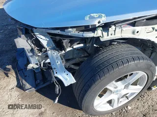 2017 Chevrolet Camaro 1LT with VIN 1G1FB1RX1H0153775, listed as a IAAI auction lot 41678960 with 138,040 mi miles. Bid and sale history available at carsss.com. Image 18.