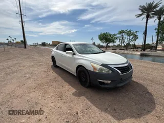 2014 Nissan Altima 2.5 S with VIN 1N4AL3AP5EN343847, listed as a Copart auction lot 51178105 with 146,231 mi miles and Clean Title. Bid and sale history available at carsss.com. Image 1.