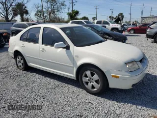 2003 Volkswagen Jetta Sedan GLS with VIN 3VWSK69M33M070425, listed as a Copart auction lot 43815805 with 76,480 mi miles and Clean Title. Bid and sale history available at carsss.com. Image 4.
