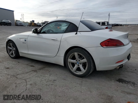 2011 BMW Z4 sDrive30i с VIN WBALM5C57BE379684, выставлен на аукционе Copart как лот 51287295 с пробегом 79 668 миль миль и Списание • Salvage title. История ставок и продаж доступна на DreamBid. Изображение 2.