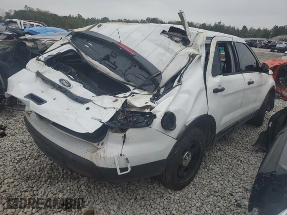 2015 Ford Utility Police Interceptor with VIN 1FM5K8AR4FGA04396, listed as a Copart auction lot 79493384 with 0 mi miles and Salvage Title. Bid and sale history available at carsss.com. Image 3.