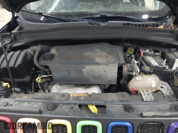 2018 Jeep Renegade Latitude with VIN ZACCJBBB9JPH50898, listed as a IAAI auction lot 42308737 with 112,440 mi miles and . Bid and sale history available at DreamBid. Image 10.