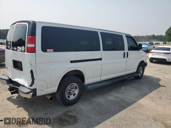 2019 Chevrolet Express Passenger LT with VIN 1GAZGPFG6K1263857, listed as a Copart auction lot 58987635 with 127,347 mi miles and Salvage title. Bid and sale history available at DreamBid. Image 3.