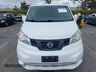 2019 Nissan NV200 S z VIN 3N6CM0KN9KK694173, wystawiony jako IAAI lot #41784695 z przebiegiem 58 867 mil mil oraz . Historia ofert i sprzedaży dostępna na DreamBid. Obrazek 12.