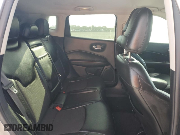 2018 Jeep Compass Altitude z VIN 3C4NJCBB7JT327535, wystawiony jako Copart lot #52670505 z przebiegiem 73 464 mil mil oraz Szkoda całkowita • Salvage title. Historia ofert i sprzedaży dostępna na DreamBid. Obrazek 11.