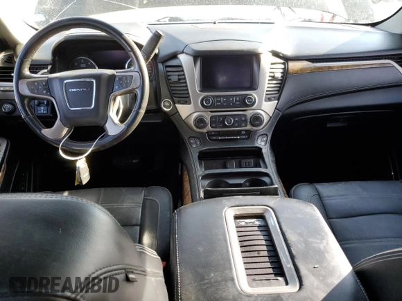 2015 GMC Yukon XL Denali with VIN 1GKS2JKJ6FR592902, listed as a Copart auction lot 81809144 with 226,718 mi miles and Clean Title. Bid and sale history available at DreamBid. Image 8.