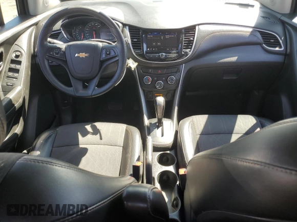2021 Chevrolet Trax LT with VIN KL7CJPSB2MB330750, listed as a Copart auction lot 54090195 with 112,118 mi miles and Clean Title. Bid and sale history available at carsss.com. Image 8.
