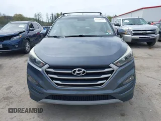 2017 Hyundai Tucson Sport with VIN KM8J3CA21HU407189, listed as a IAAI auction lot 42090562 with 113,618 mi miles. Bid and sale history available at carsss.com. Image 12.