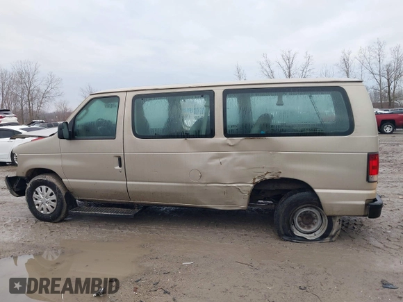2010 Ford Econoline Passenger XL with VIN 1FMNE1BW5ADA57279, listed as a IAAI auction lot 41036937 with 259,841 mi miles and . Bid and sale history available at DreamBid. Image 14.