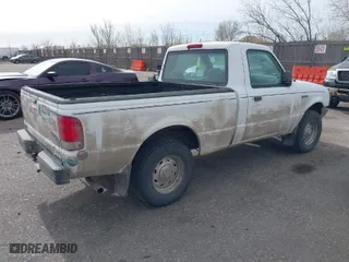 2000 Ford Ranger XL with VIN 1FTYR10C9YPB01159, listed as a IAAI auction lot 41854024 with 86,946 mi miles. Bid and sale history available at carsss.com. Image 4.