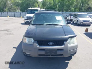 2002 Ford Escape XLT Choice с VIN 1FMCU04112KB54482, выставлен на аукционе IAAI как лот 42391708 с пробегом 212 729 миль миль и . История ставок и продаж доступна на DreamBid. Изображение 6.