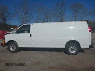 2021 GMC Savana Cargo Van with VIN 1GTW7BF77M1163122, listed as a IAAI auction lot 41716607 with 90,950 mi miles. Bid and sale history available at carsss.com. Image 14.