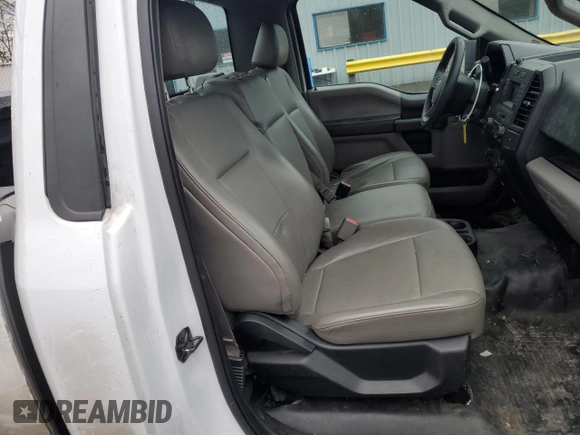 2016 Ford F-150 XL with VIN 1FTMF1C81GKE06200, listed as a Copart auction lot 49088695 with 196,768 mi miles and Salvage Title. Bid and sale history available at carsss.com. Image 10.